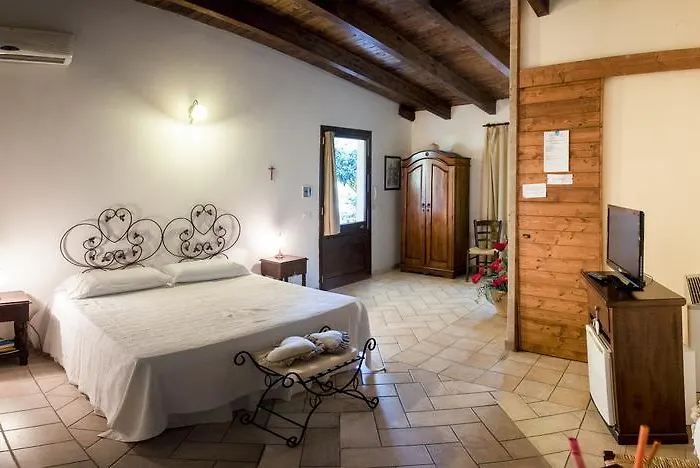 Alba Couette-café 3*