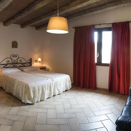 Bed and breakfast Alba 3*